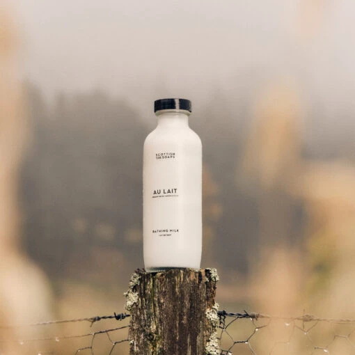 Au Lait Bathing Milk 440ml - Image 2