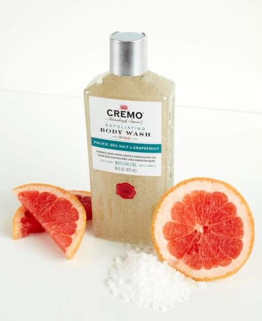 Exfoliating Pacific Sea Salt & Grapefruit Body Wash - Image 4