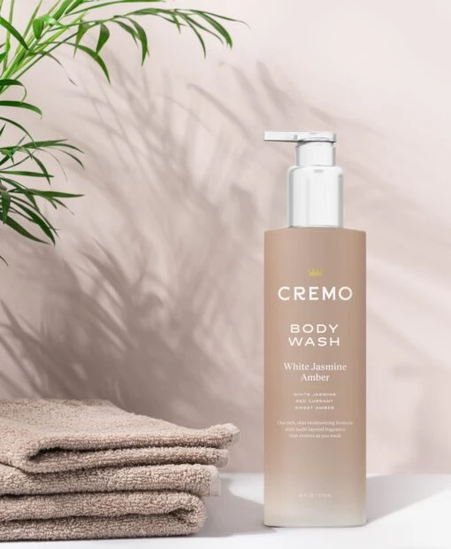 White Jasmine Amber Body Wash - Image 4